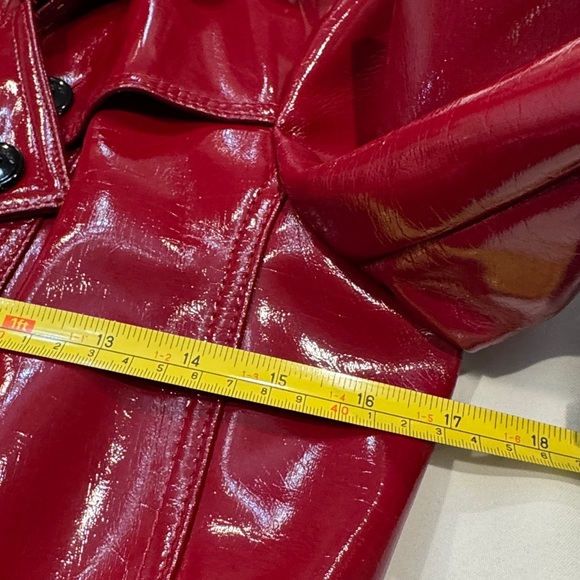Authentic Burberry Glossy Red Trench Coat - Picture 15 of 16